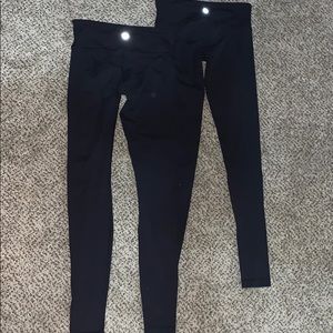 Lululemon leggings size 6